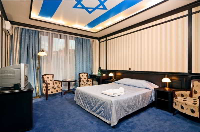 Attache Hotel Kyiv Exterior photo